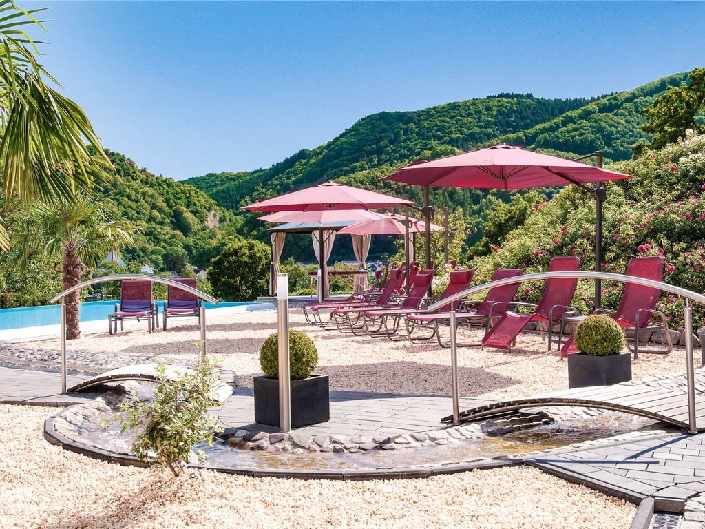 Moselstern****Parkhotel Krähennest