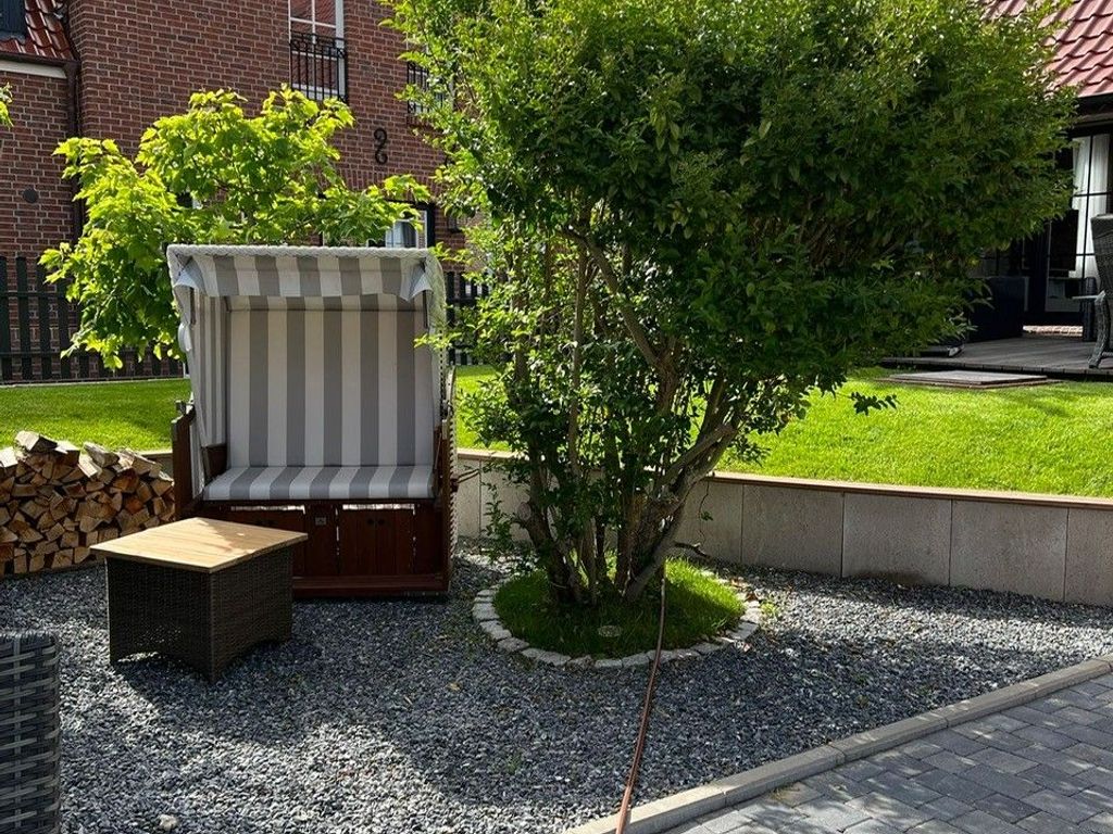Strandkorb im Garten