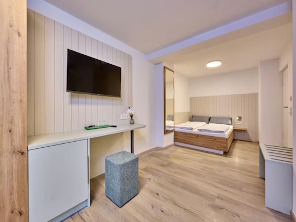 Apartment (2 P) mit Küche