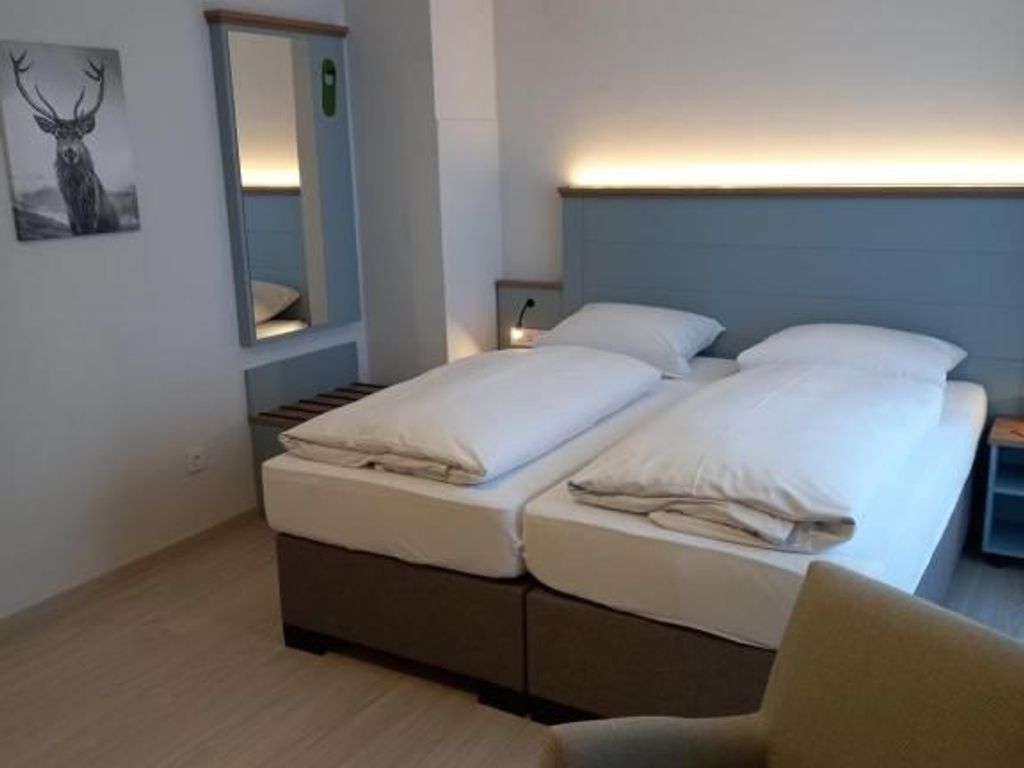 Dreibettzimmer