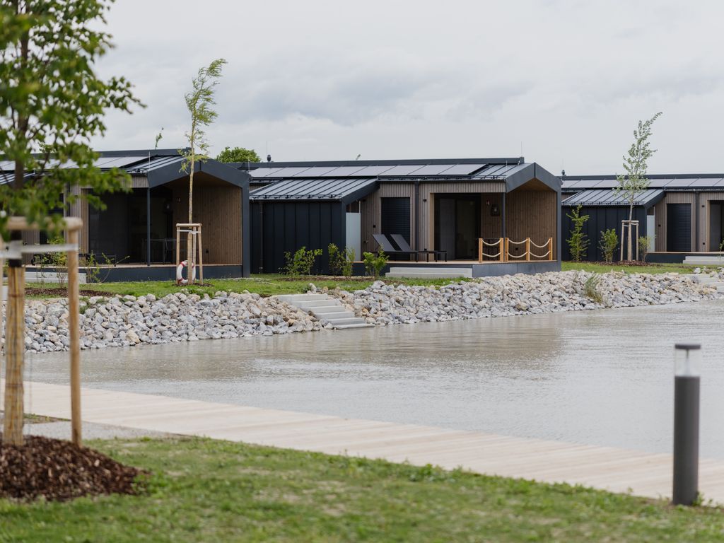 Guesthouse Neuer Strand - Seeseite