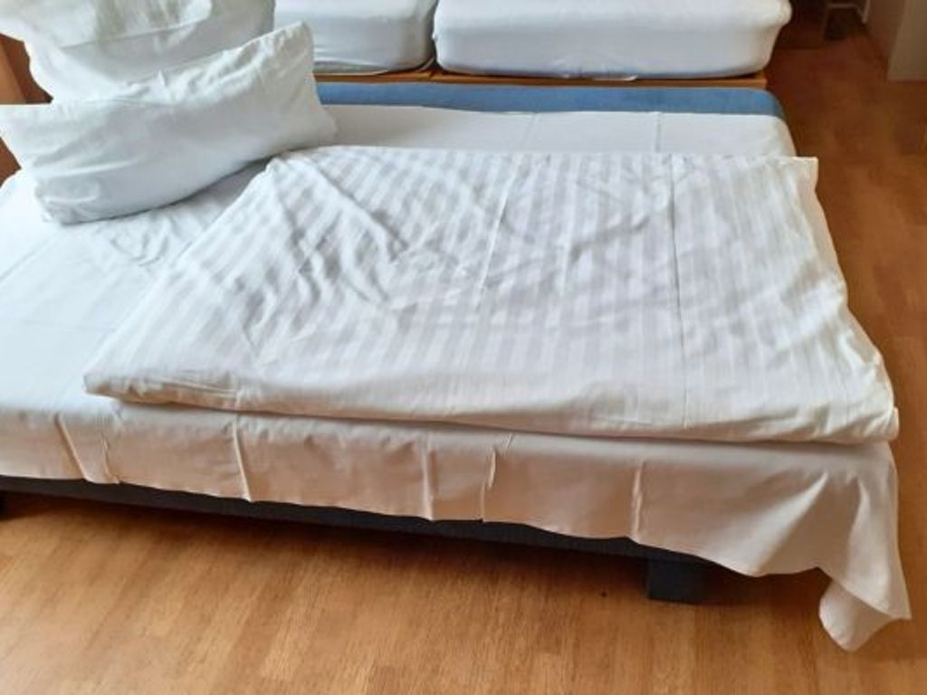Doppelzimmer mit Zustellbett/Sofa