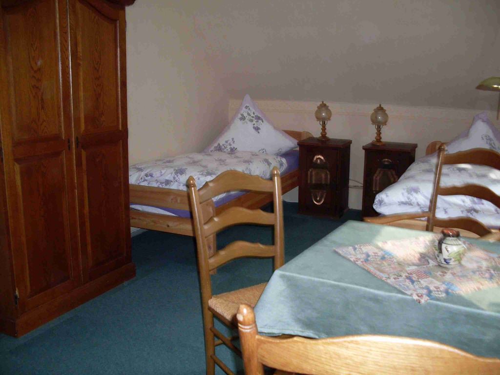 3-Bett Zimmer