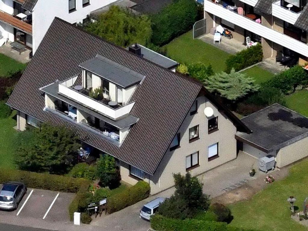 Haus Triton***/****