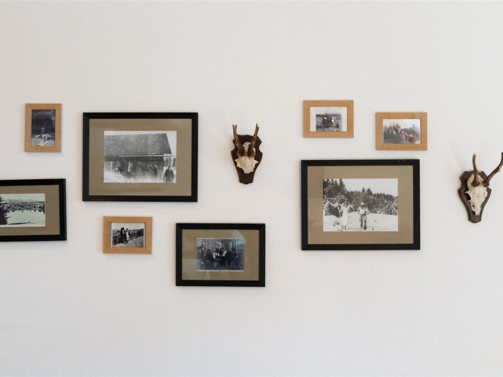 Bussjägerhof Almstube Wohnraum