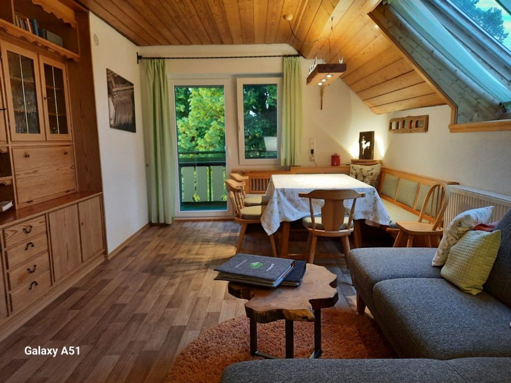 Wohnzimmer 1