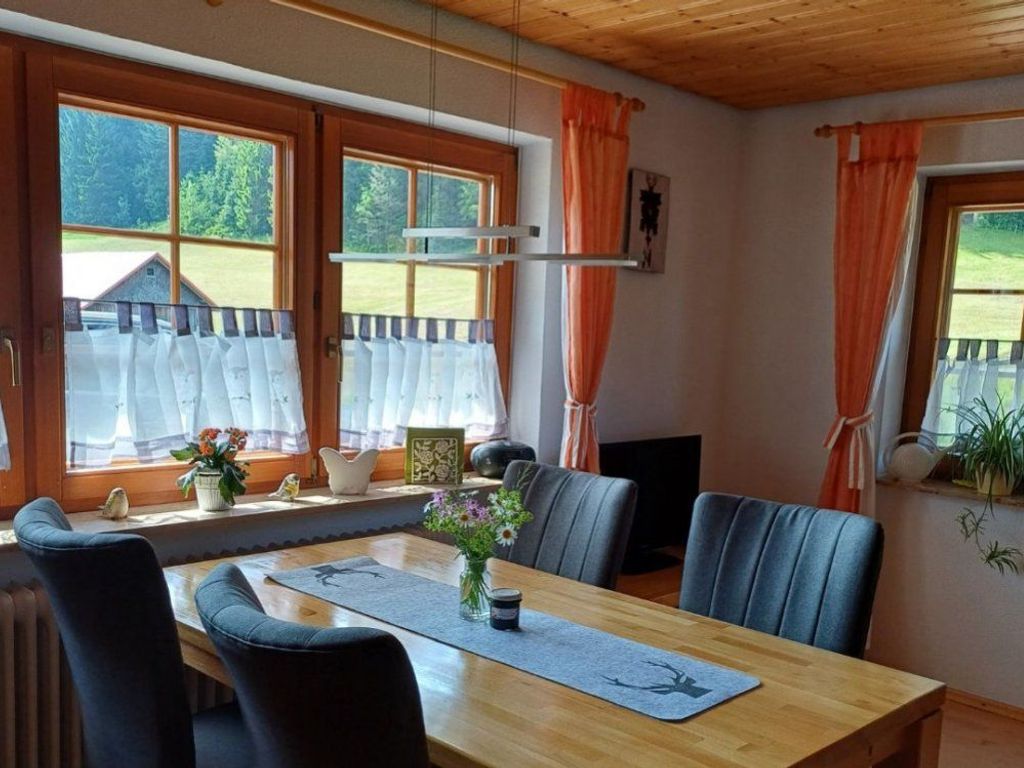 Essbereich der Ferienwohnung Rose