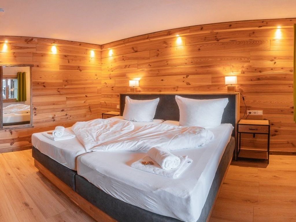 zimmer2_bett