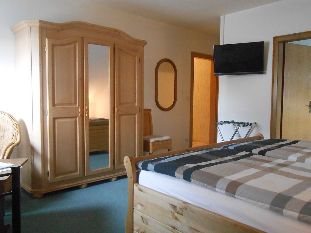 Dreibettzimmer