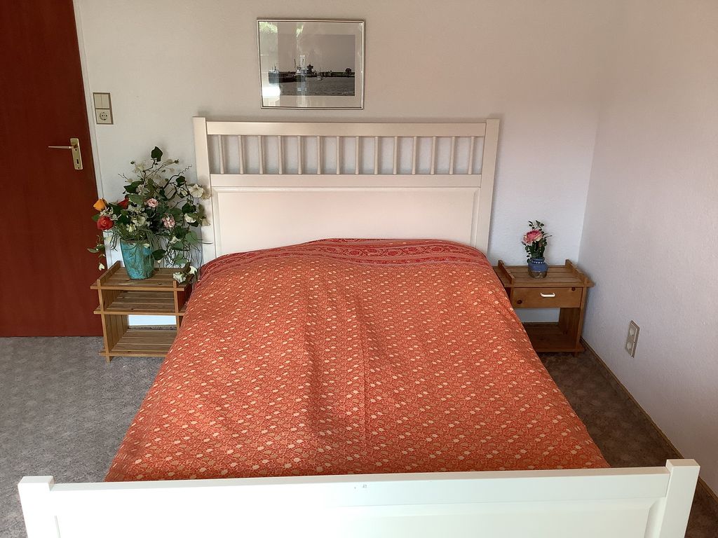 Wohnraum mit Doppelbett