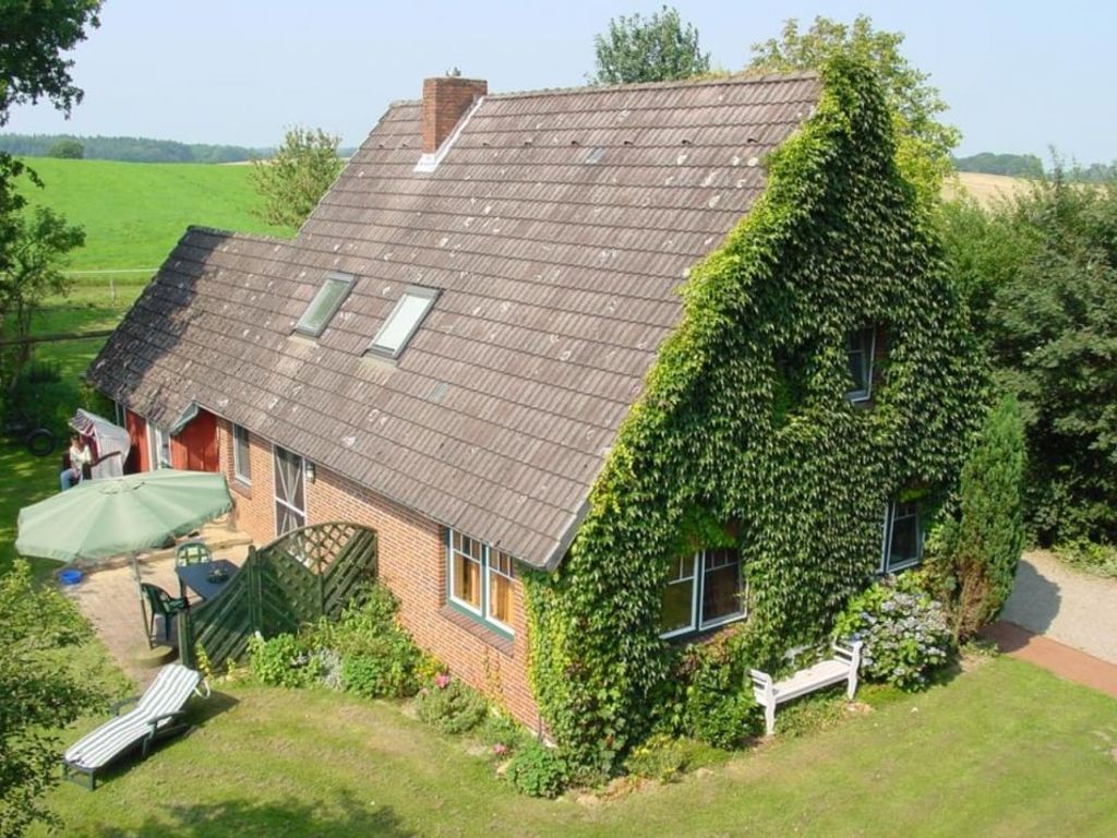 ferienhaus-aufm-holm-aussen
