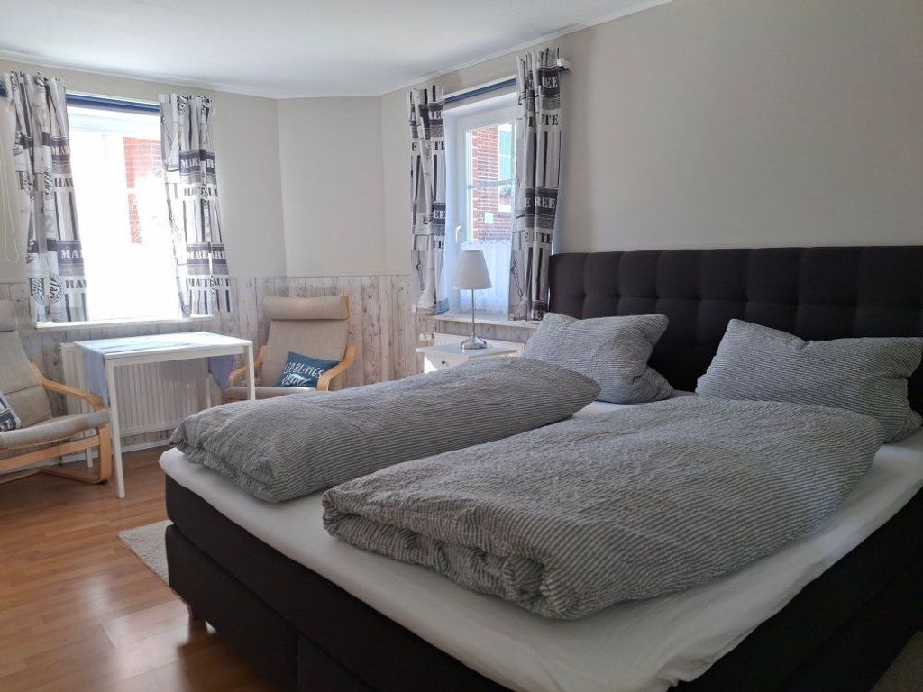 FeWo Sonnenblume Schlafzimmer