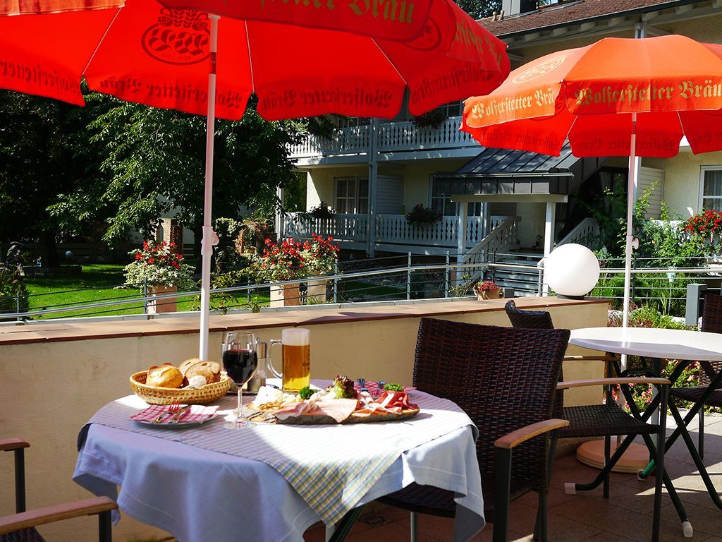 Hotel Lenauhof