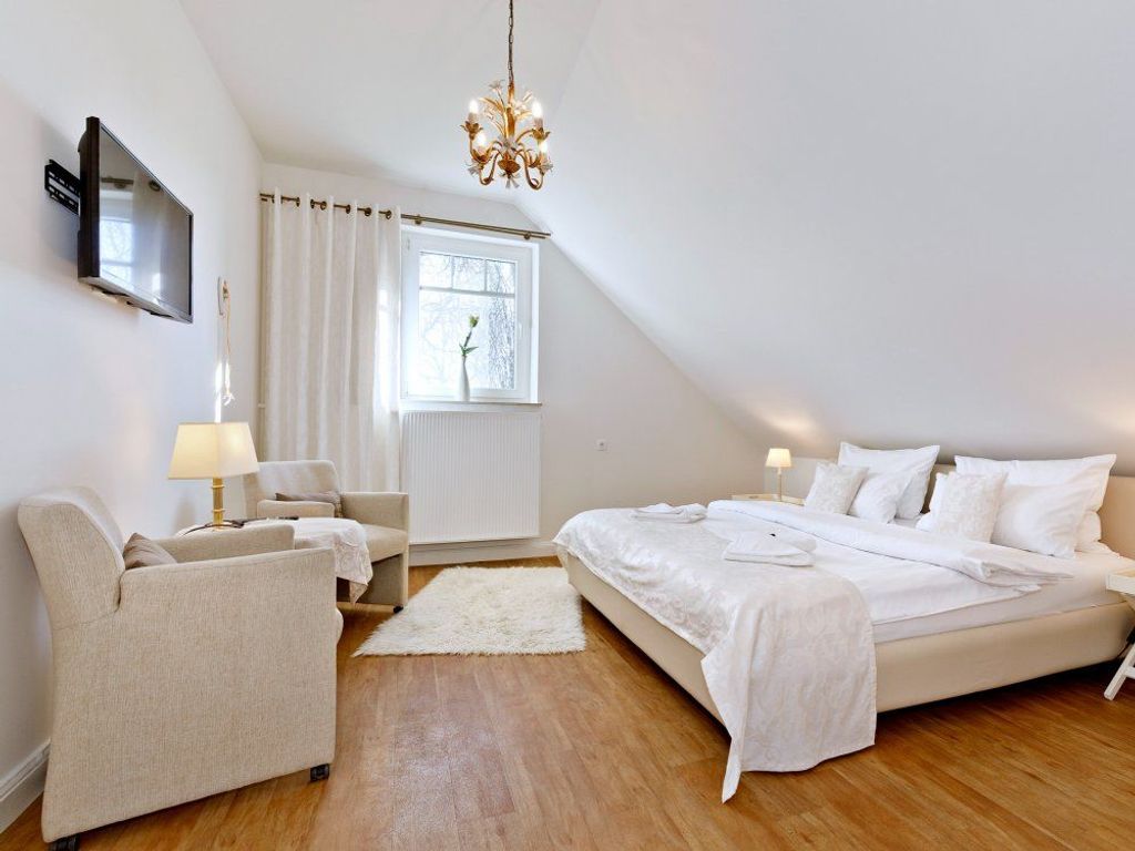 Weißes Zimmer