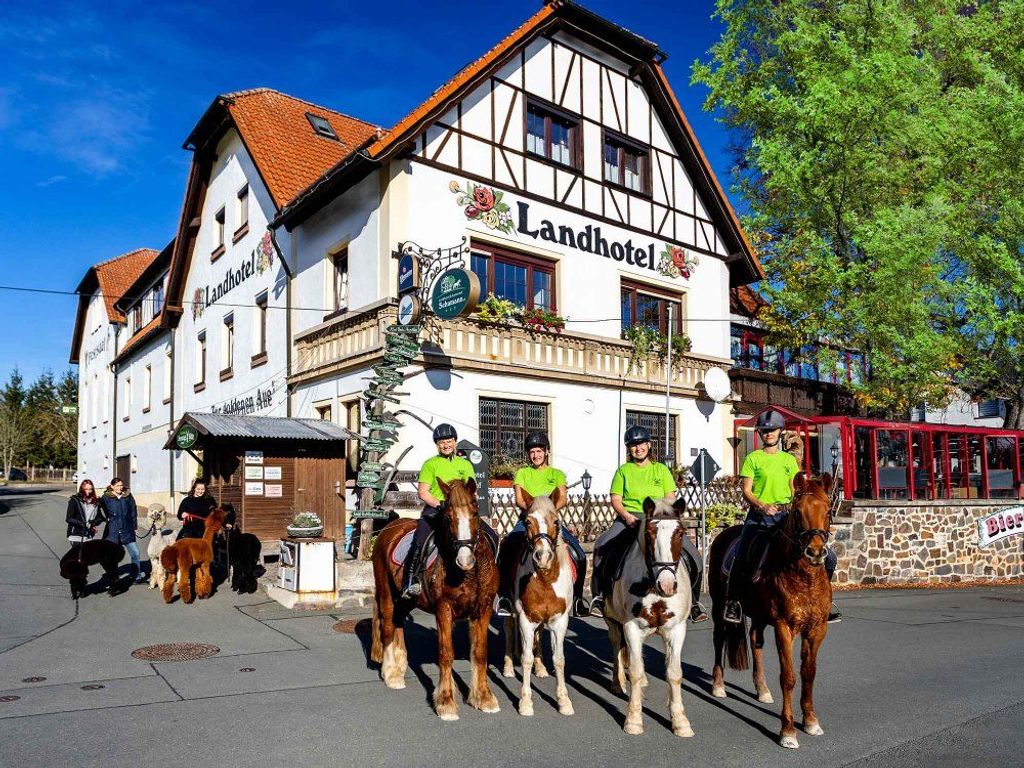 Landhotel & Reiterhof Schumann: Hotelansicht