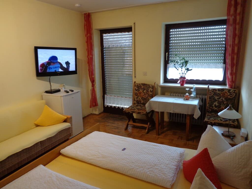 Zimmer  4  mit Balko