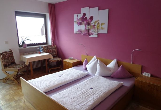 Doppelzimmer / Nr. 7 / 22 qm