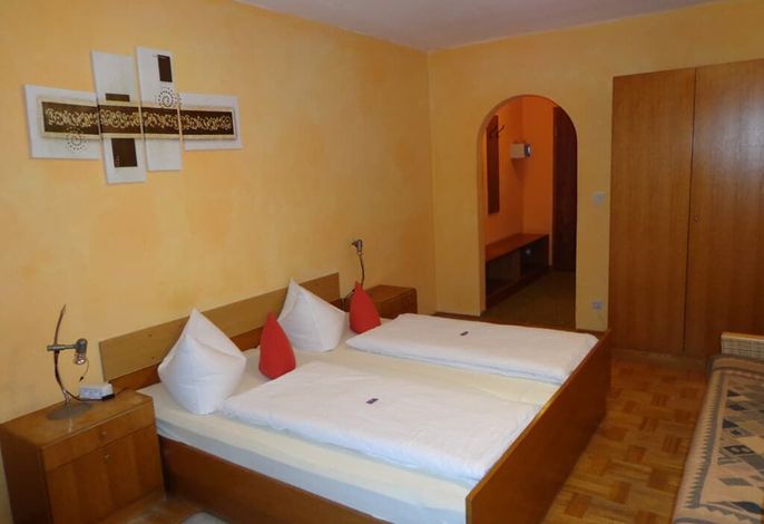 Doppelzimmer / Nr. 6 / 22 qm