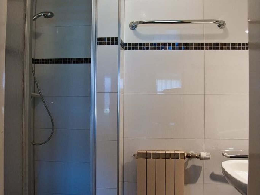 Badezimmer Zi. Nr. 2