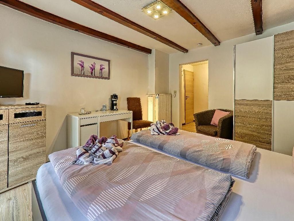 Doppelzimmer Bett