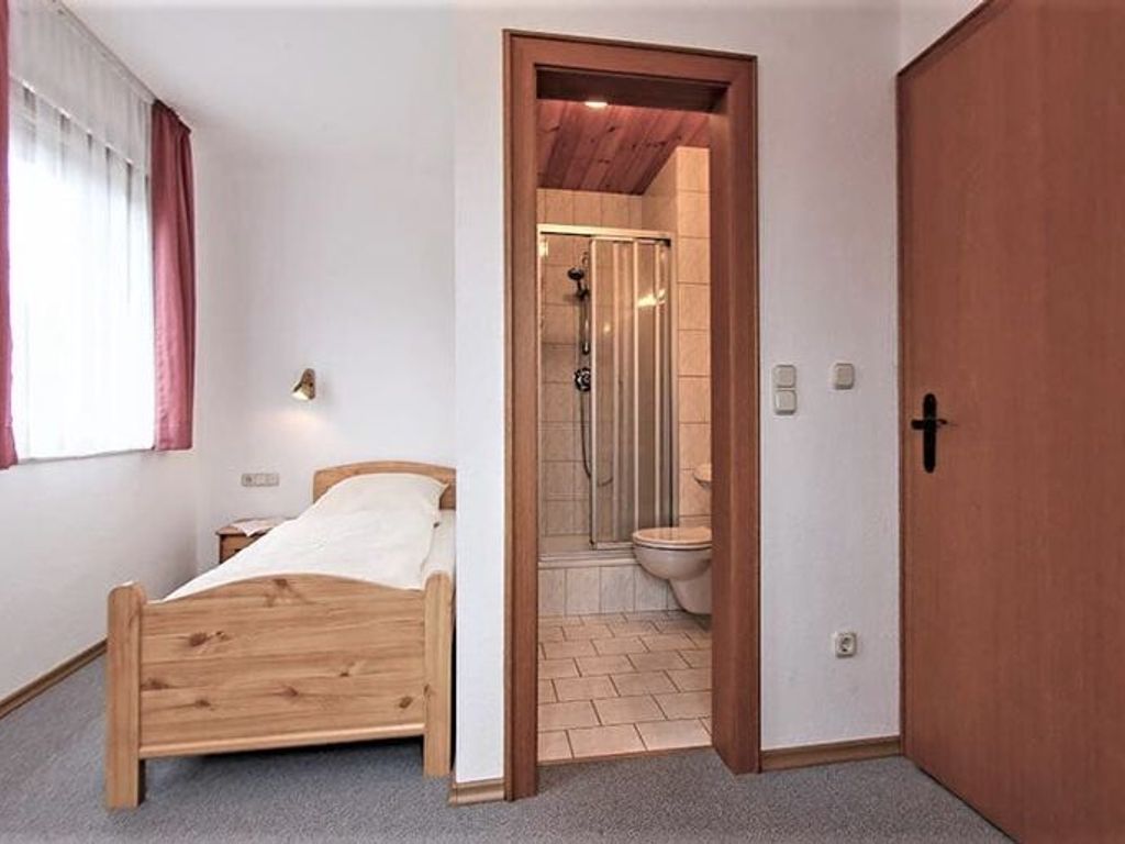 einzelzimmer