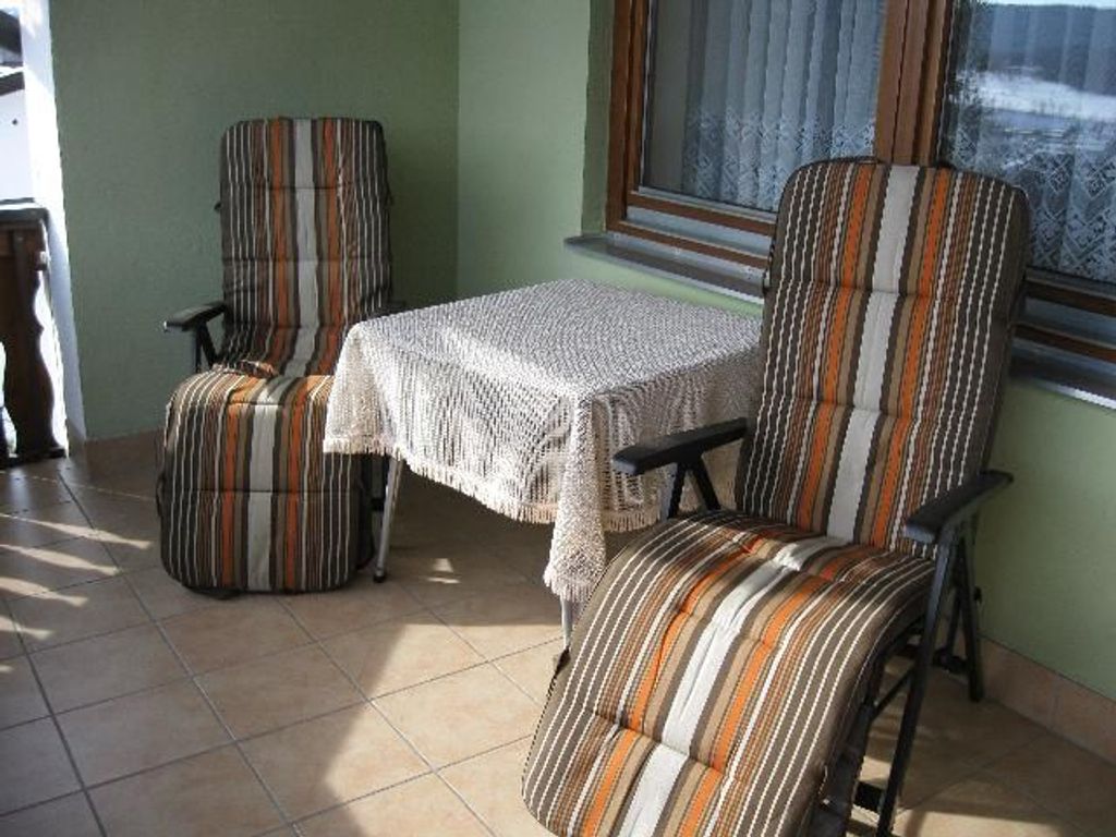 Balkon Zimmer 1, 2