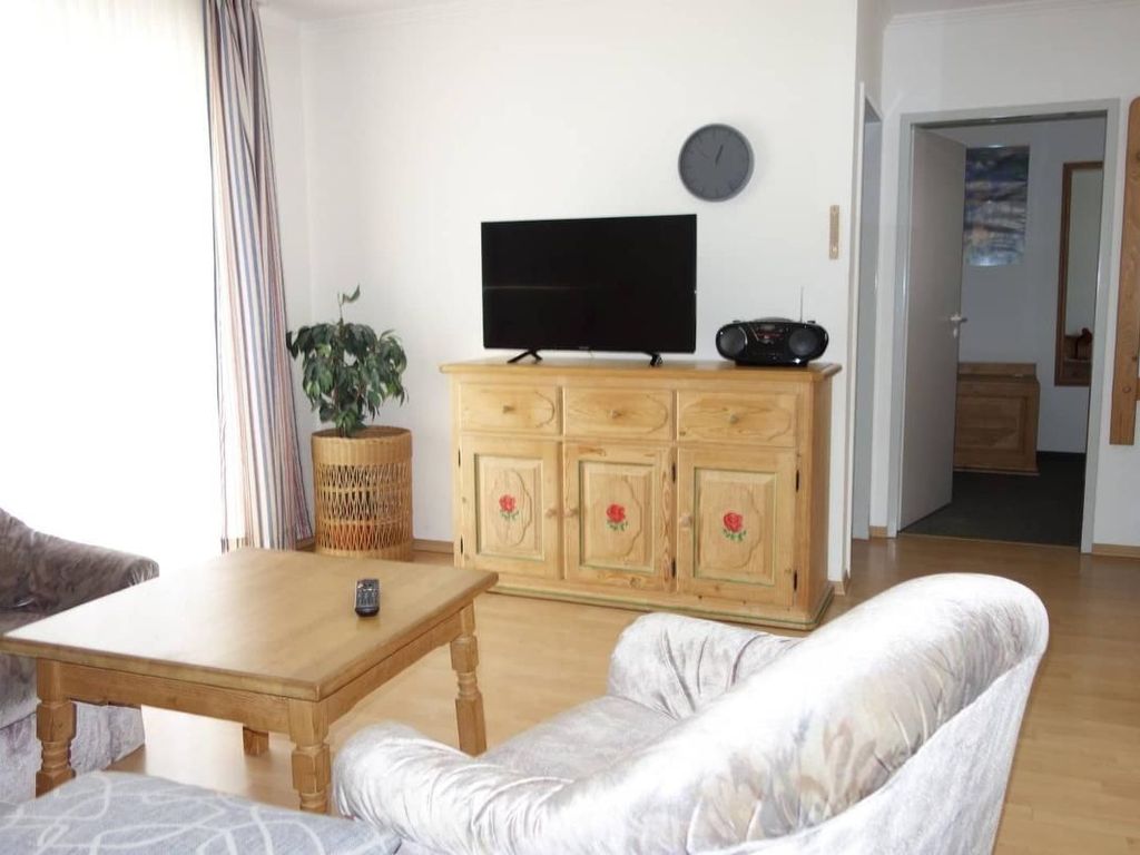 3-3-02-Wohnzimmer
