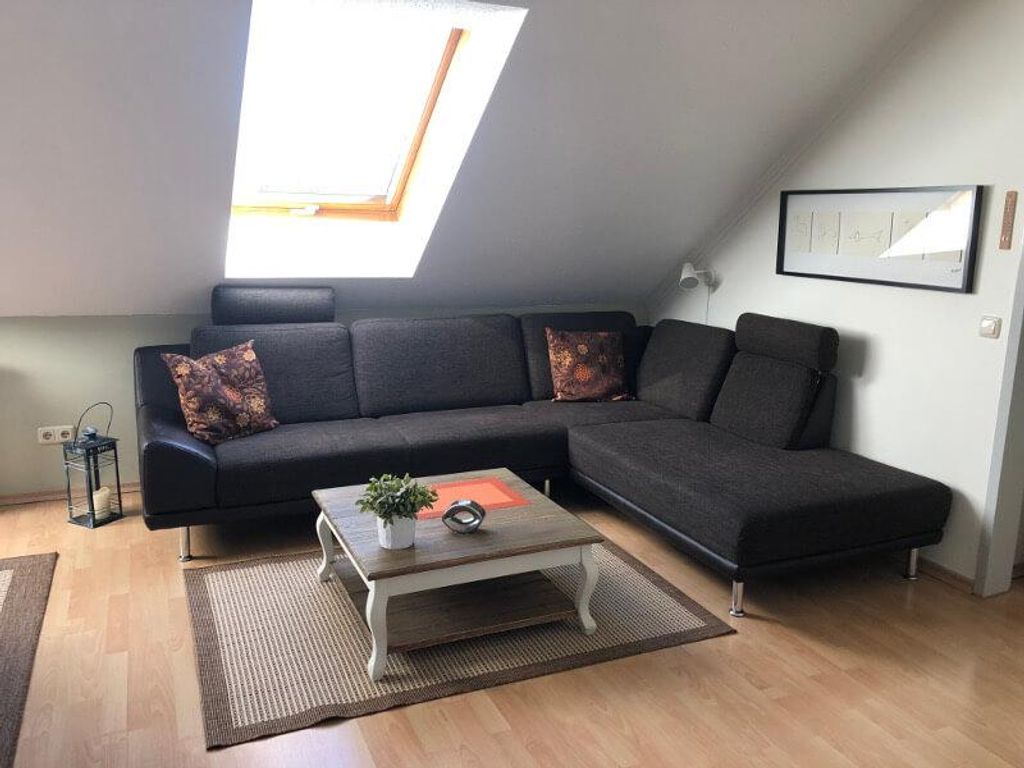 523-01-Wohnzimmer