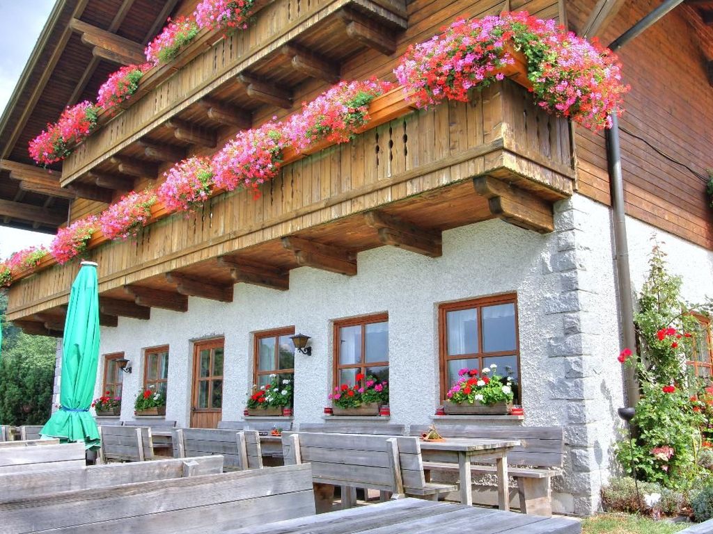 Berggasthof Sonnenalm G * * *