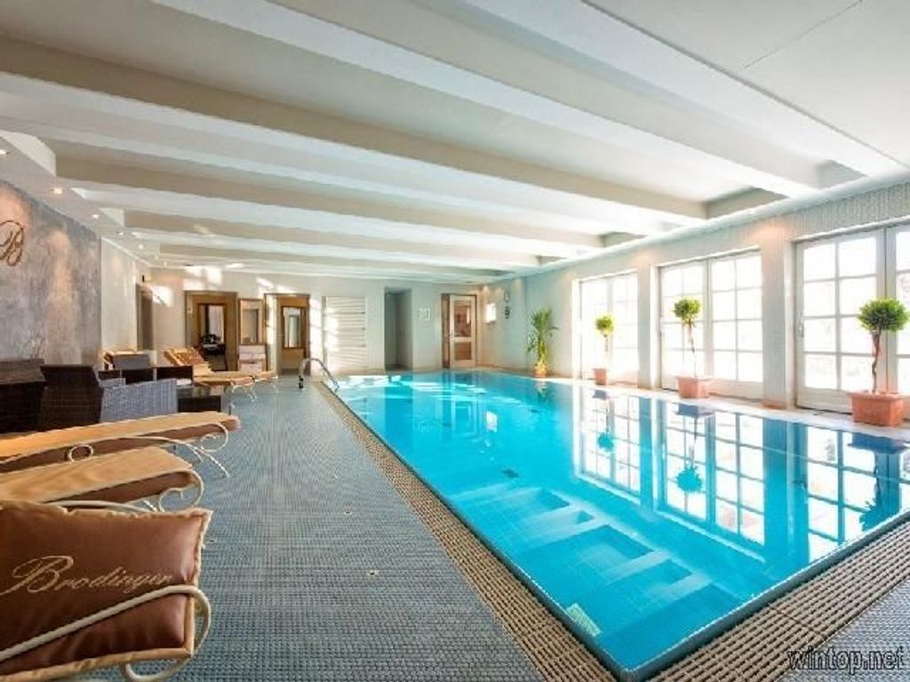 Hallenbad
