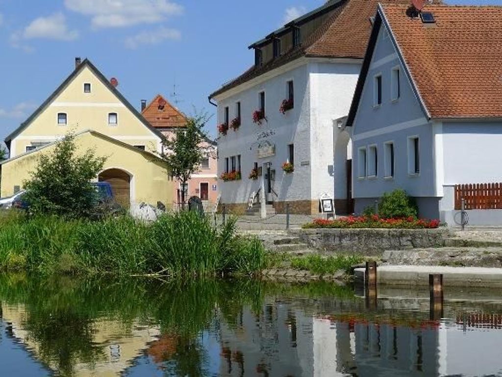 Zum Weißen Rössl