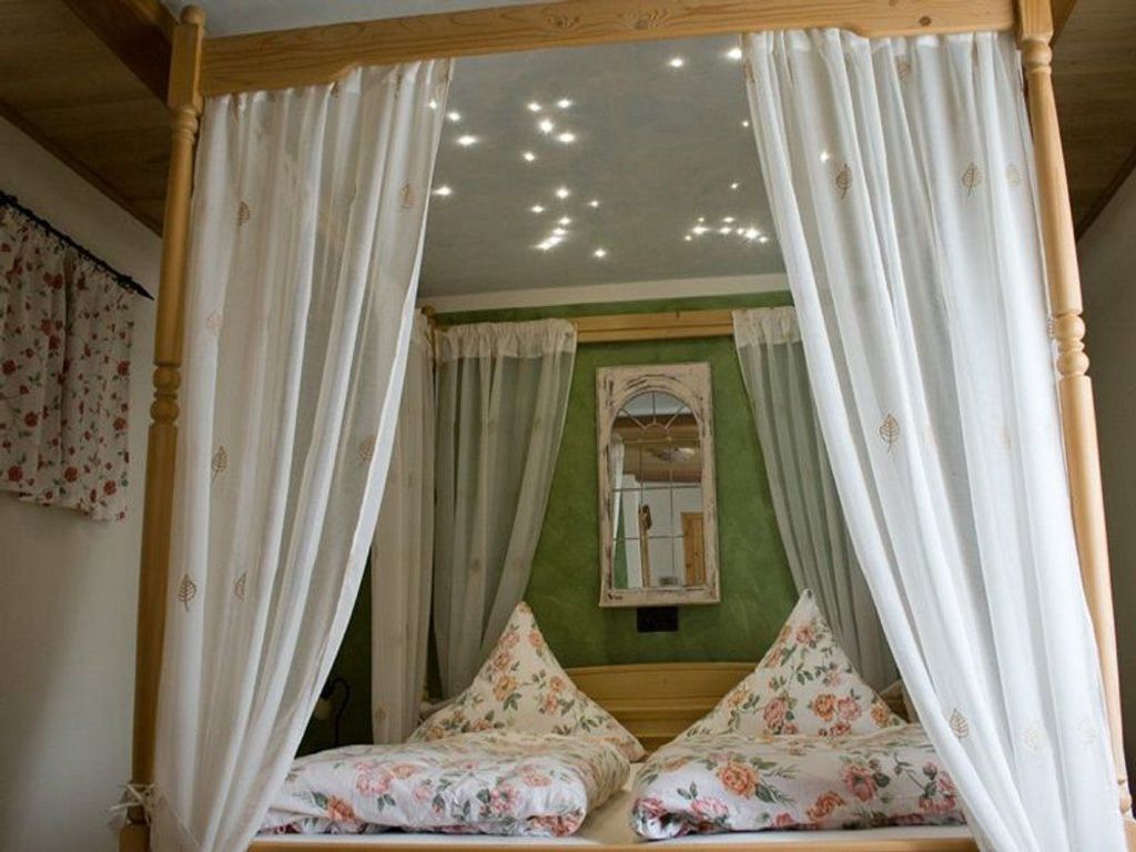 Wohung Kachelofen Schlafzimmer