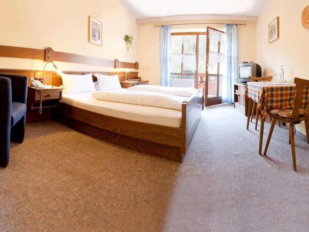 Doppelzimmer.jpg
