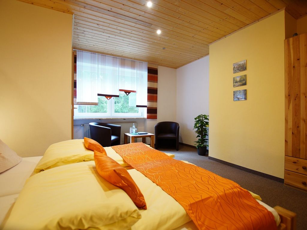 Löwenzahn- Doppelzimmer