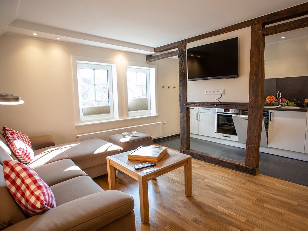 Ferienwohnung 3 Falkenhorst Wohnzimmer 3