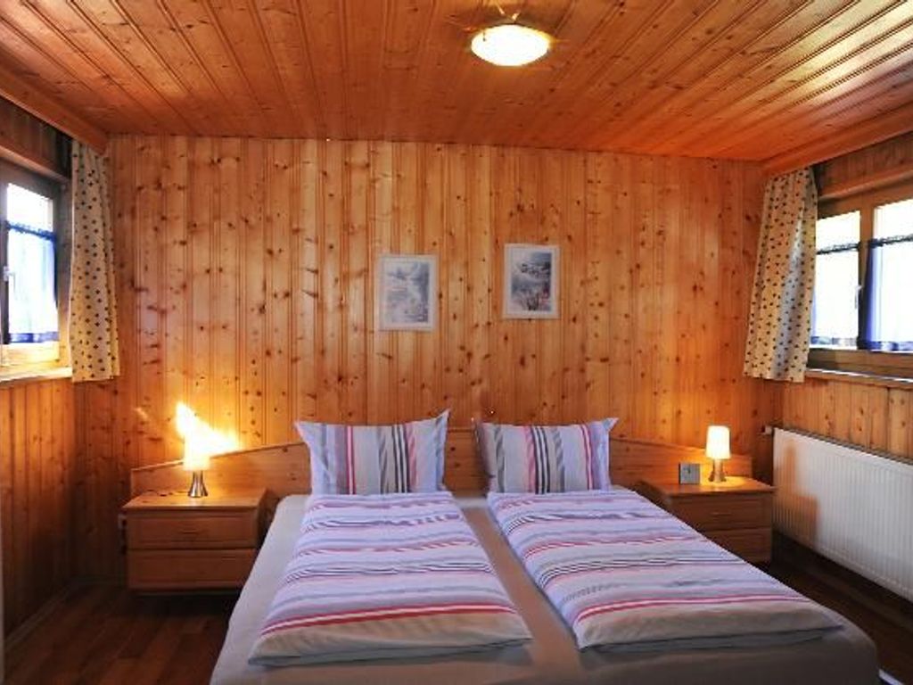 Schlafzimmer KL. Arb