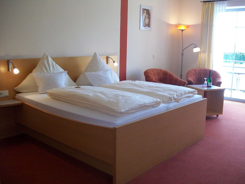 Bett, Sitzecke, Balkon