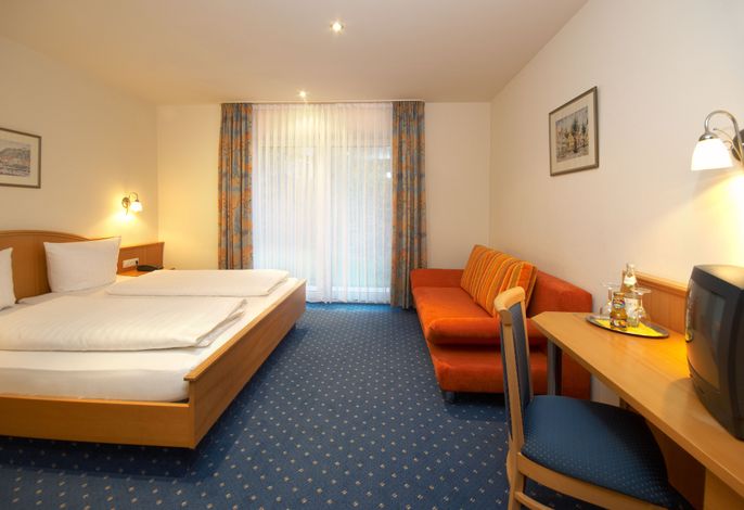 Doppelzimmer mit 1 Zustellbett
