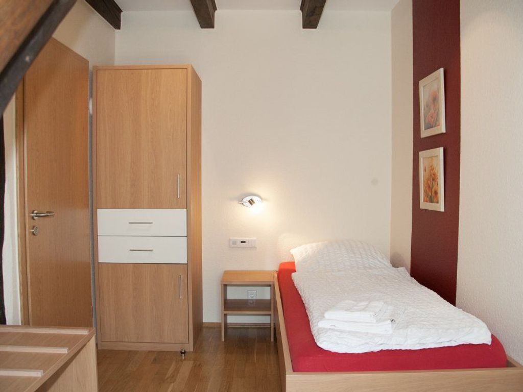 Zimmer 7