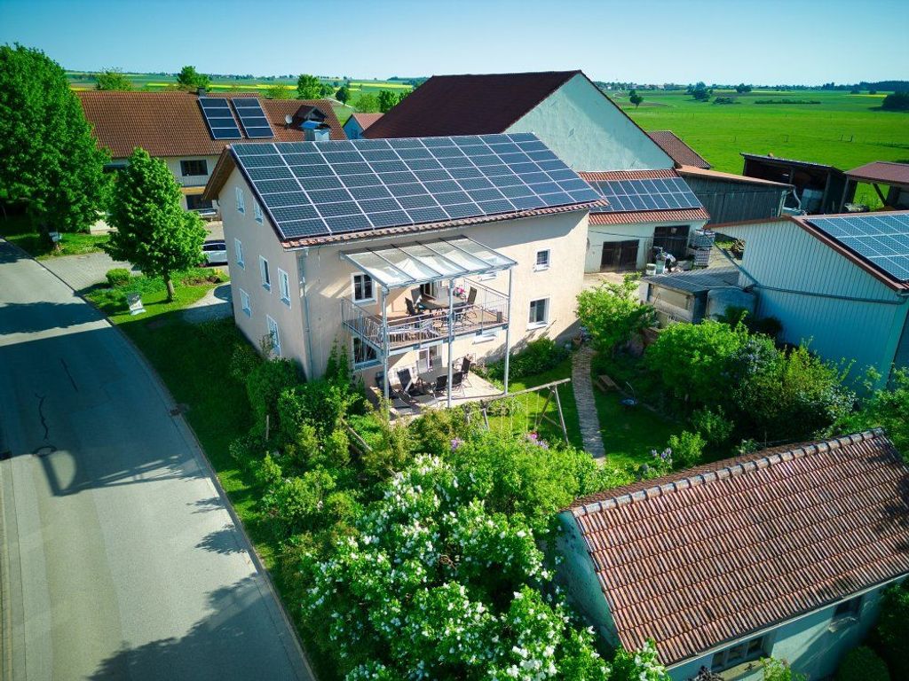 Hausansicht aus der Ferne