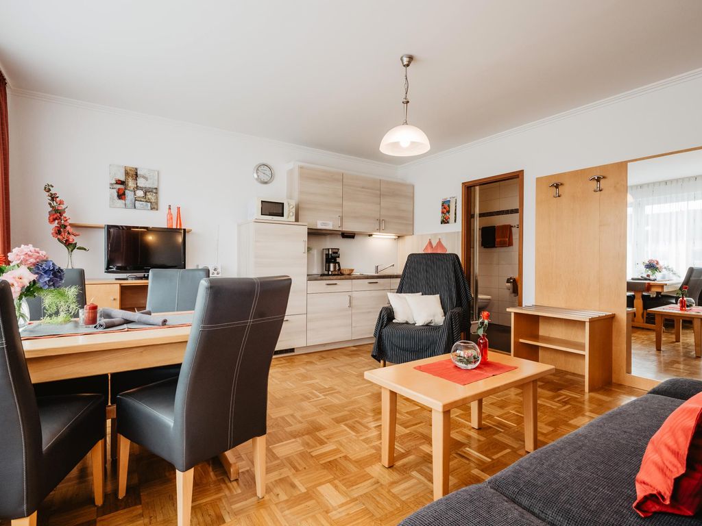 Wohnraum App 14