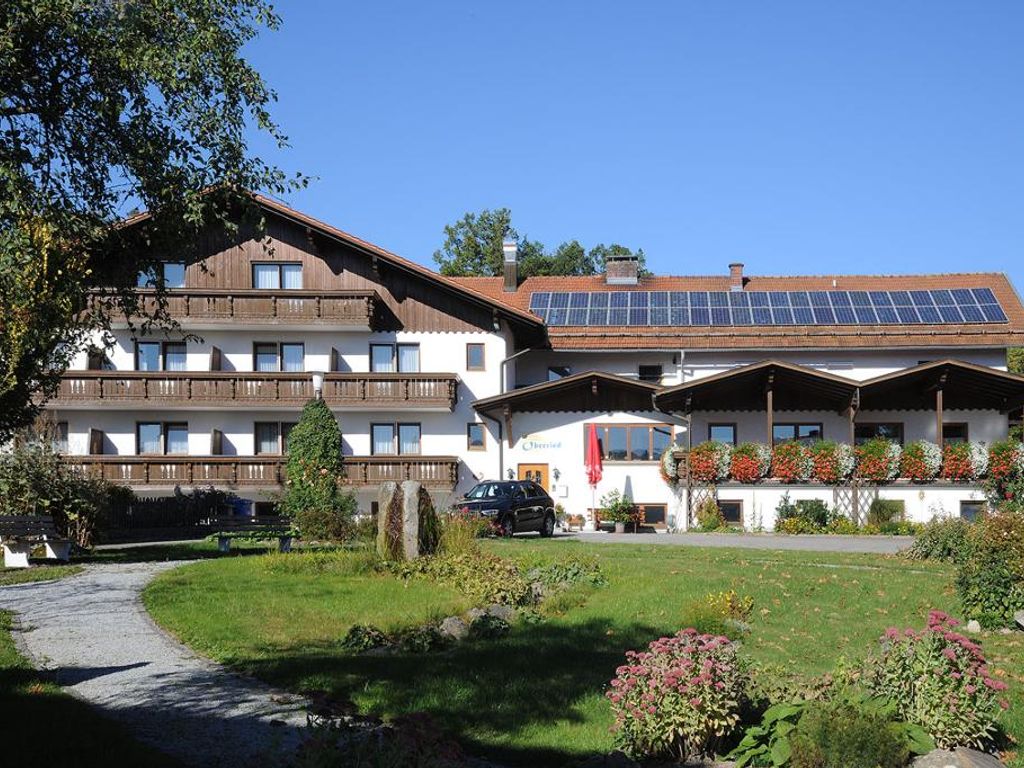 Sommeransicht Haus