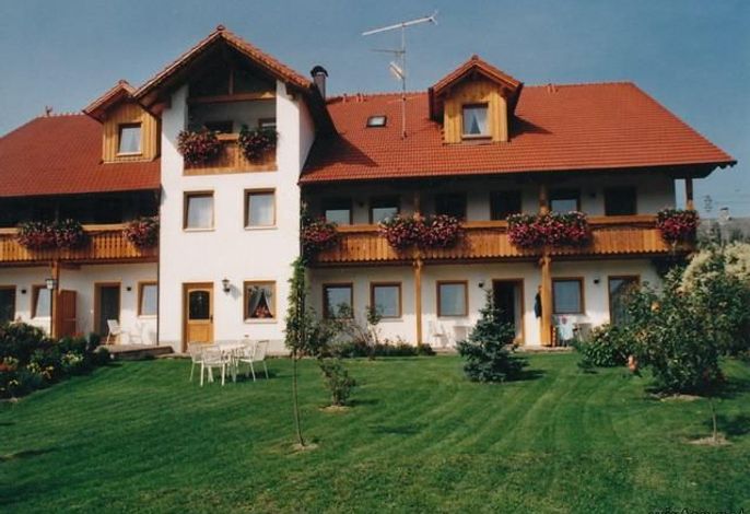 Appartementhaus "Haflinger Hof"