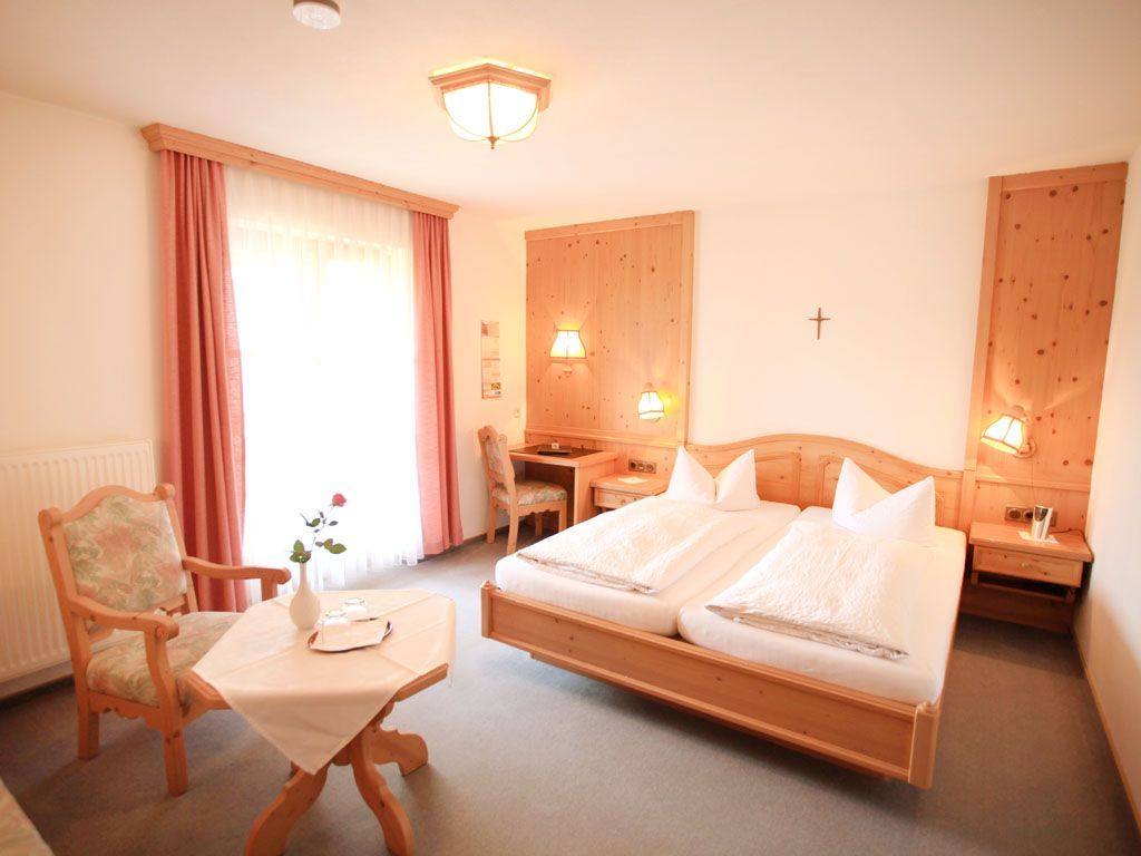 Dreibettzimmer