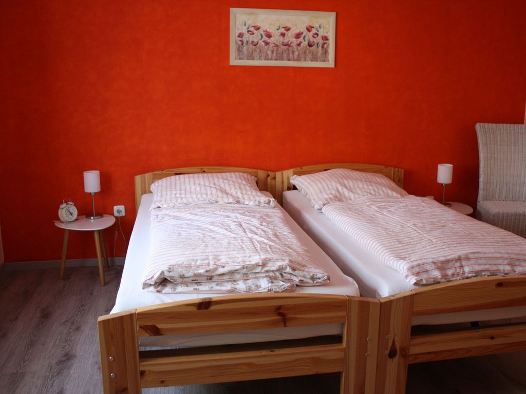 Schlafzimmer mit Einzelbetten