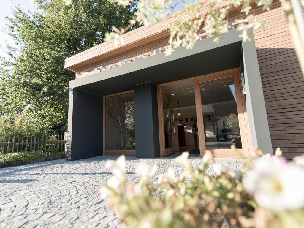 FORSTGUT - Chalets & Suiten
