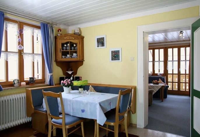 Ferienwohnung Typ 3 (ca. 55qm) für 4 Presonen mit Balkon