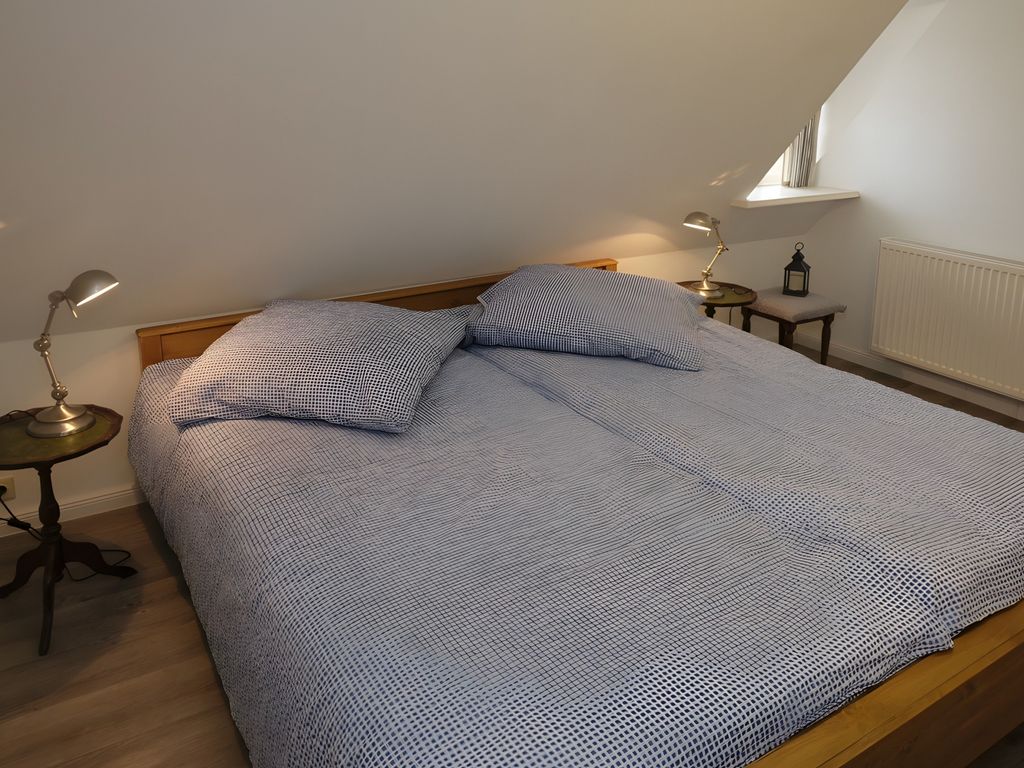 BEDROOM, INSIDE, OUTSIDE