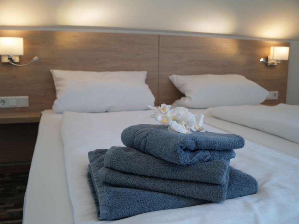 Doppelzimmer-Bett