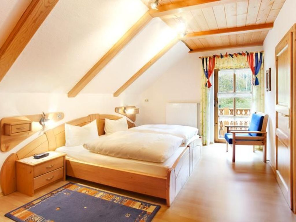 Schlafzimmer Specht